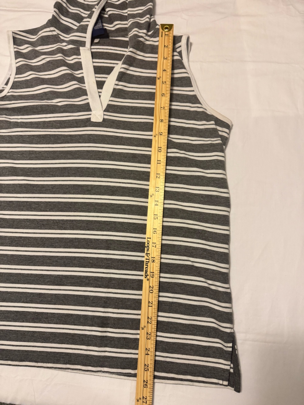 Catalina Gray & White Striped Sleeveless Hooded Terry Top | Size Large - Picture 7 of 7